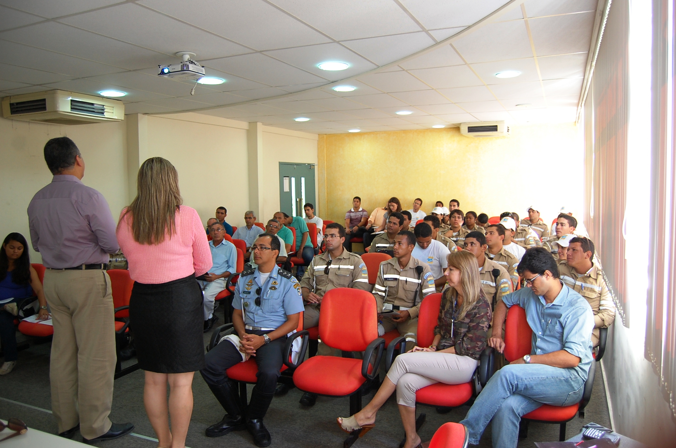 Agentes da SMTT participam de curso de formação profissional - SMTT Aracaju