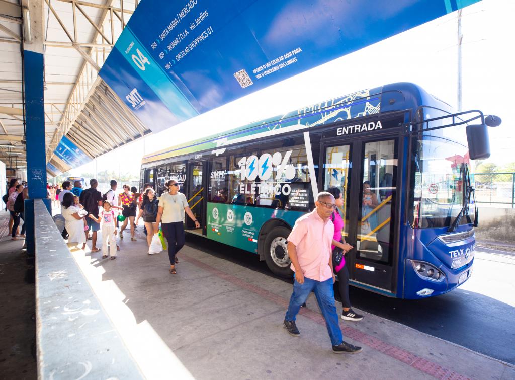 Ônibus elétricos vêm proporcionando impactos positivos na saúde mental dos usuários - SMTT Aracaju