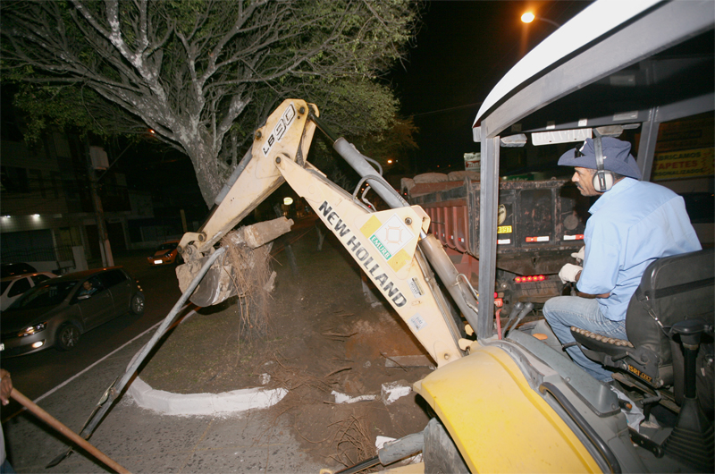 PMA inicia construção de novo acesso na avenida Hermes Fontes - SMTT Aracaju