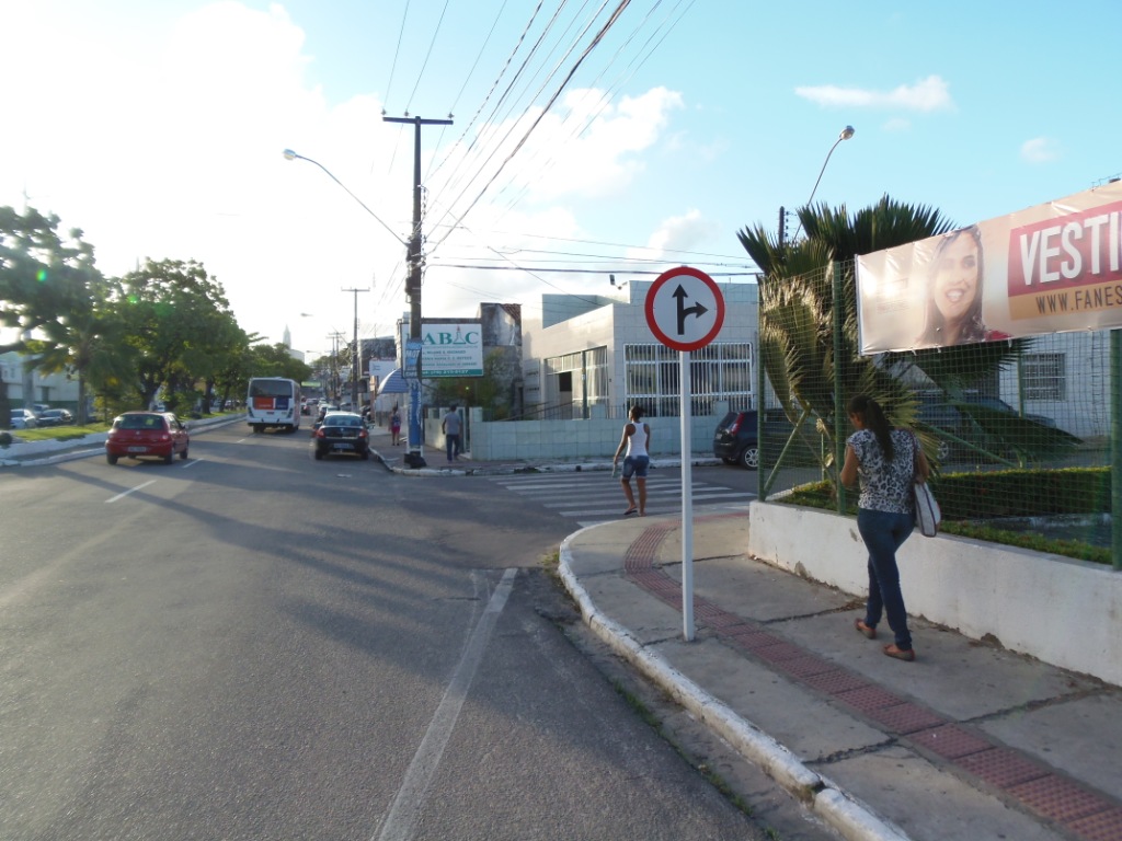 Mudança de circulação no bairro Santo Antônio traz melhorias no trânsito - SMTT Aracaju