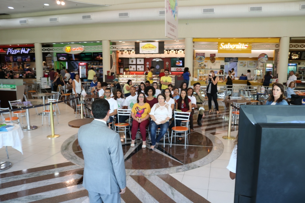 Semana Nacional de Trânsito: SMTT promove ação educativa em shopping da capital - SMTT Aracaju