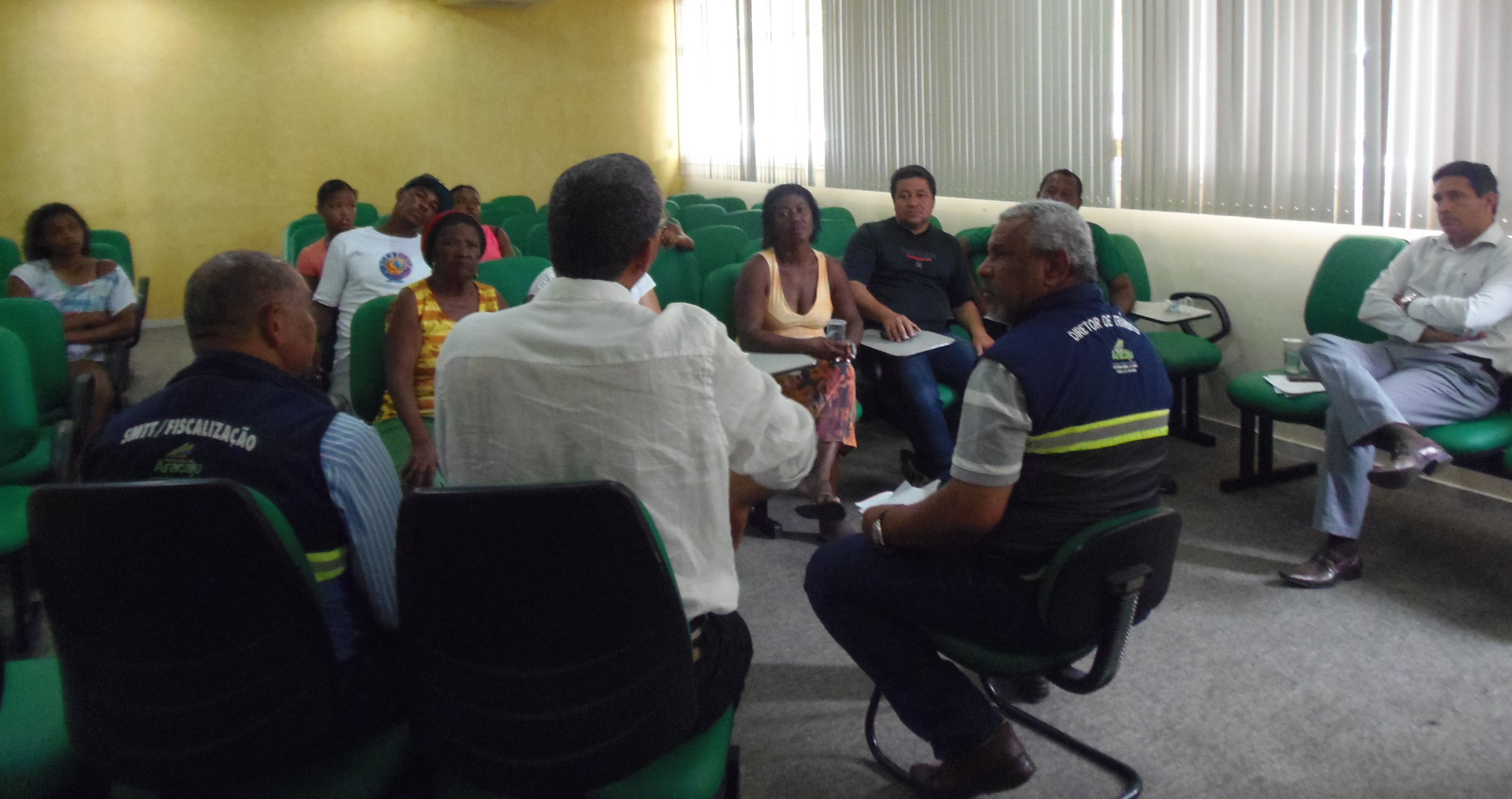 Diretores da SMTT recebem moradores do bairro Inácio Barbosa - SMTT Aracaju