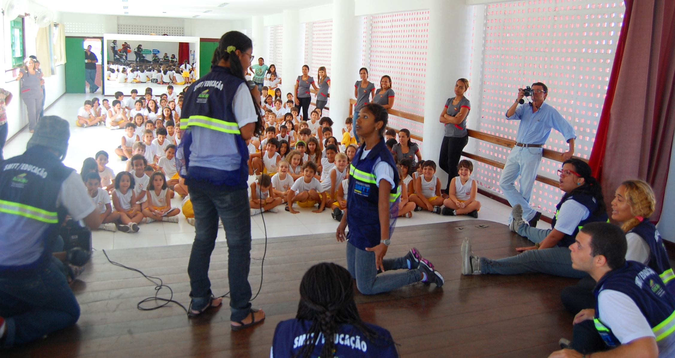 SMTT usa teatro para promover educação para o trânsito entre crianças - SMTT Aracaju