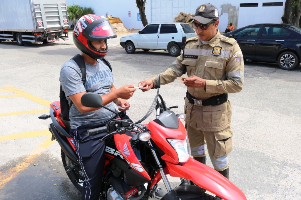 Aracaju apresenta queda no número de óbitos de motociclistas no trânsito, segundo SMTT - SMTT Aracaju