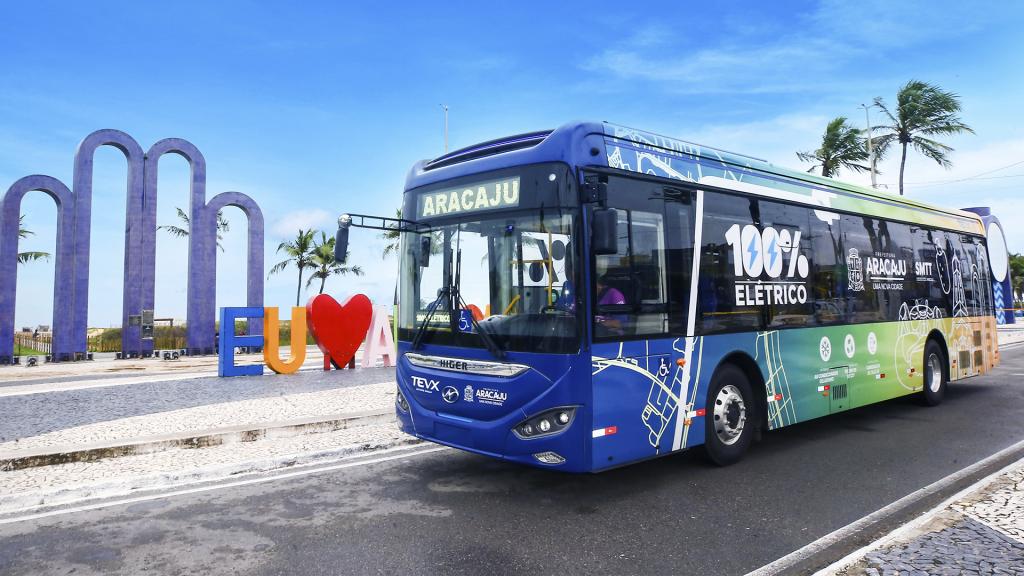 Aracaju dá um passo decisivo rumo à mobilidade sustentável com entrega de 15 ônibus 100% elétricos - SMTT Aracaju
