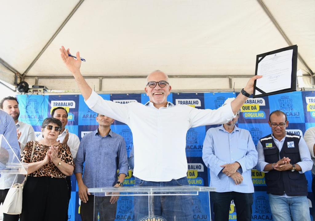 Prefeito autoriza início da reestruturação da avenida Tancredo Neves: "mais um sonho concretizado" - SMTT Aracaju