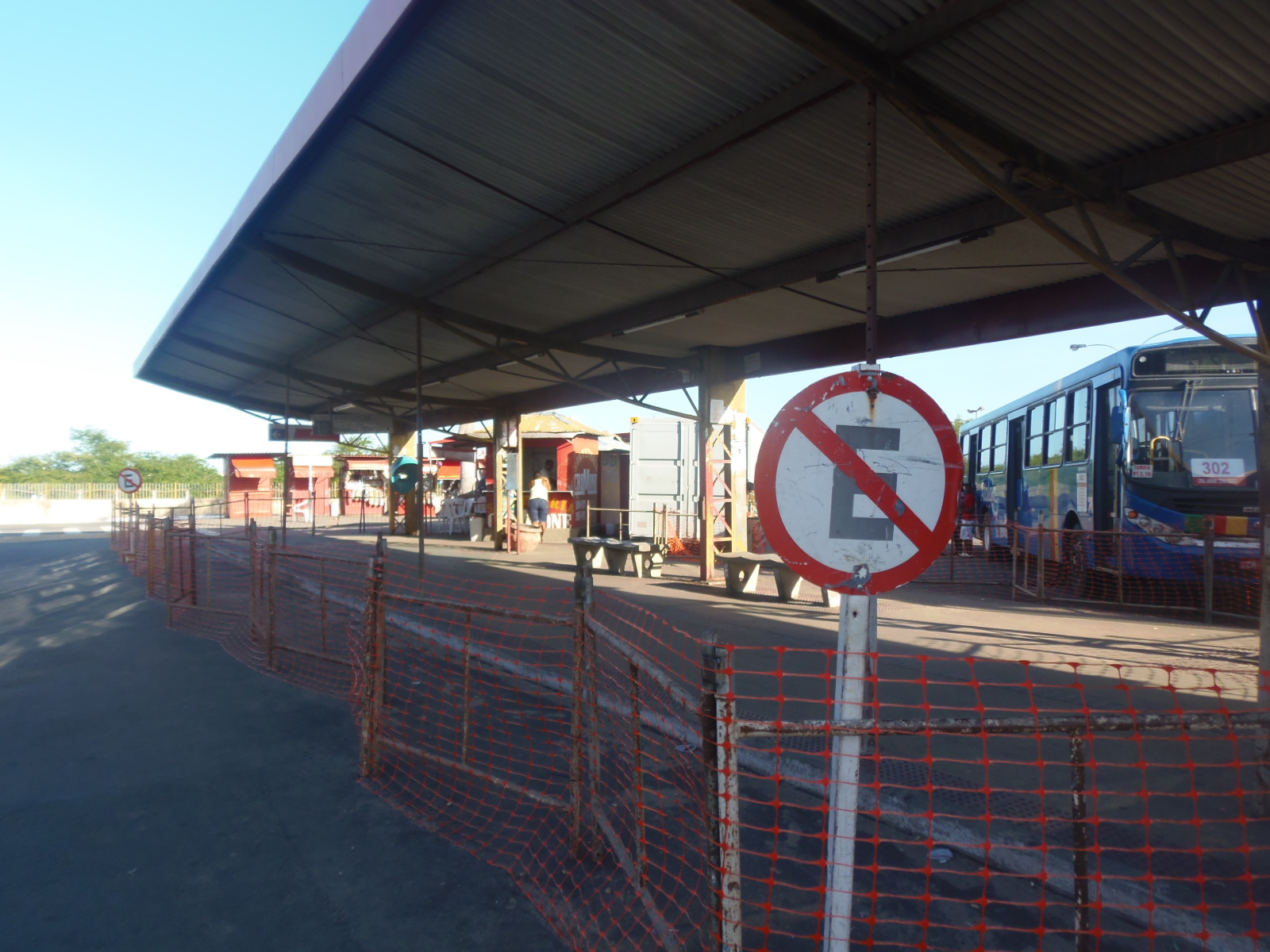 SMTT realiza obra emergencial no Terminal da Zona Oeste - SMTT Aracaju