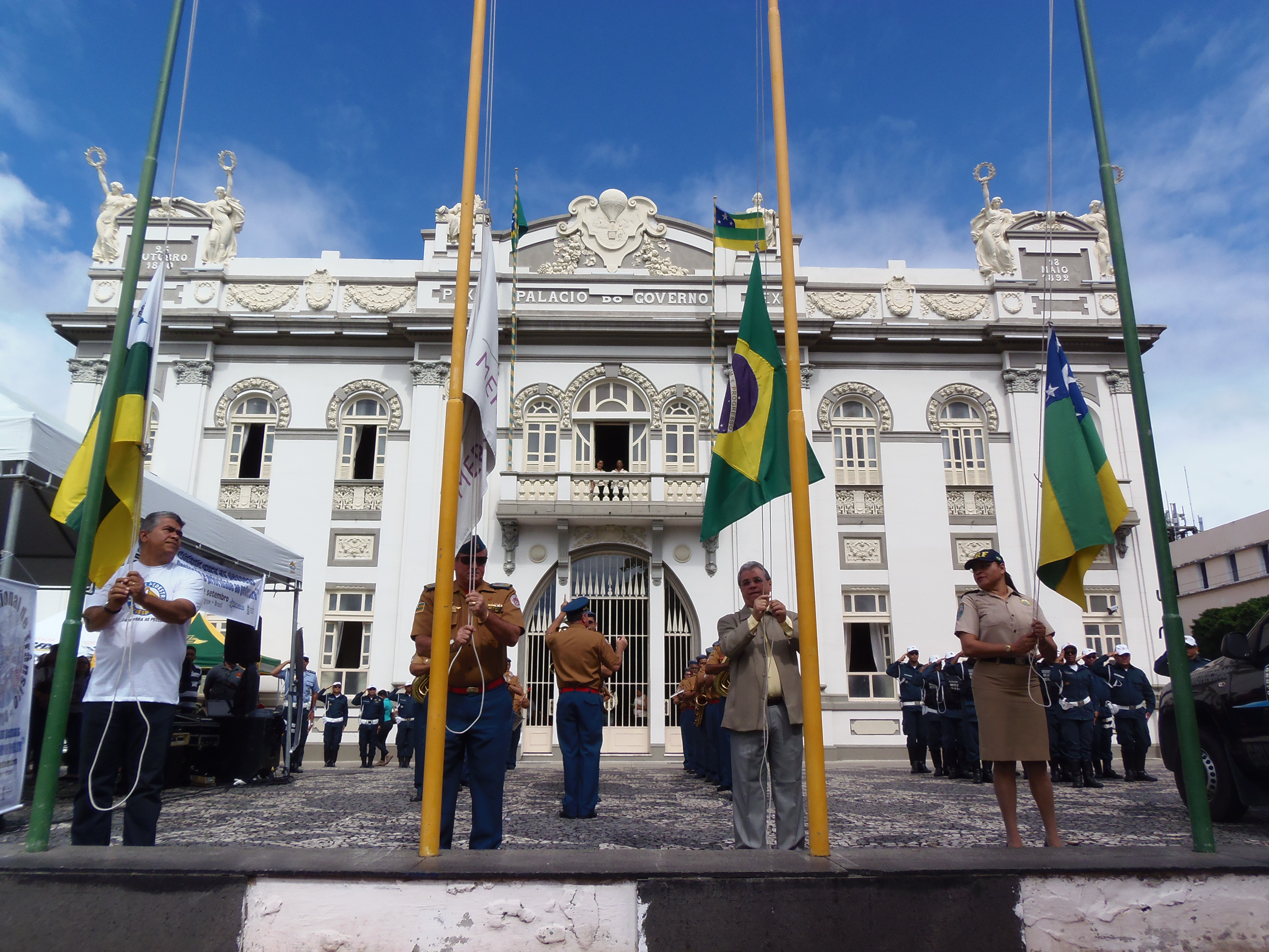 Semana Nacional de Trânsito 2014 é aberta na Praça Fausto Cardoso - SMTT Aracaju