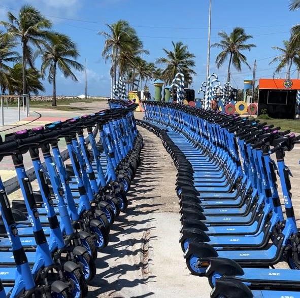 Por solicitação da Prefeitura de Aracaju usuários terão curso gratuito para pilotar patinetes elétricos - SMTT Aracaju