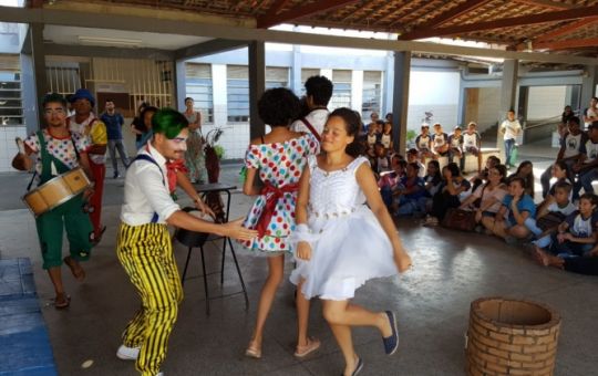 Grupo de Teatro da SMTT apresentará espetáculo natalino para jovens de escolas públicas de Aracaju - SMTT Aracaju