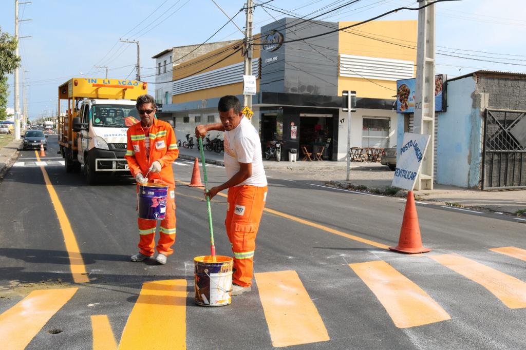 Prefeitura reforça sinalização na Zona de Expansão de Aracaju - SMTT Aracaju