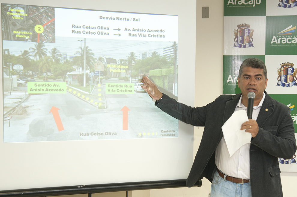 Beira Mar recebe intervenção viária - SMTT Aracaju