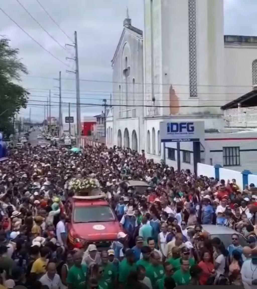 Procissão de Nossa Senhora Aparecida: SMTT de Aracaju realiza bloqueios temporários do Siqueira Campos ao Bugio neste domingo, 12 - SMTT Aracaju