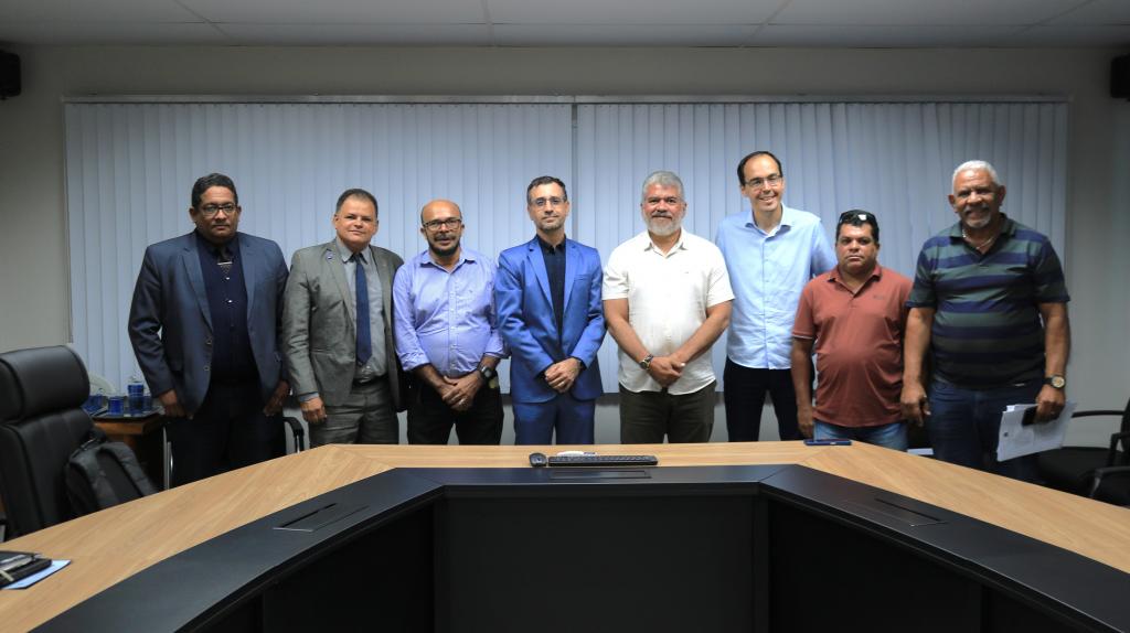 Prefeitura avança no debate sobre Projeto de Lei que regulamenta o serviço de mototáxi em Aracaju - SMTT Aracaju