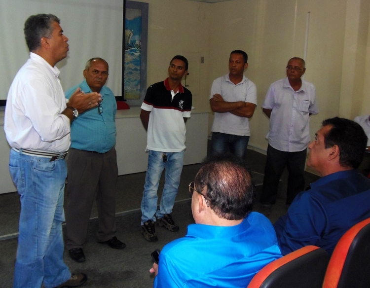 SMTT/Aracaju e Prefeitura da Barra dos Coqueiros discutem ações de combate ao transporte irregular de passageiros - SMTT Aracaju