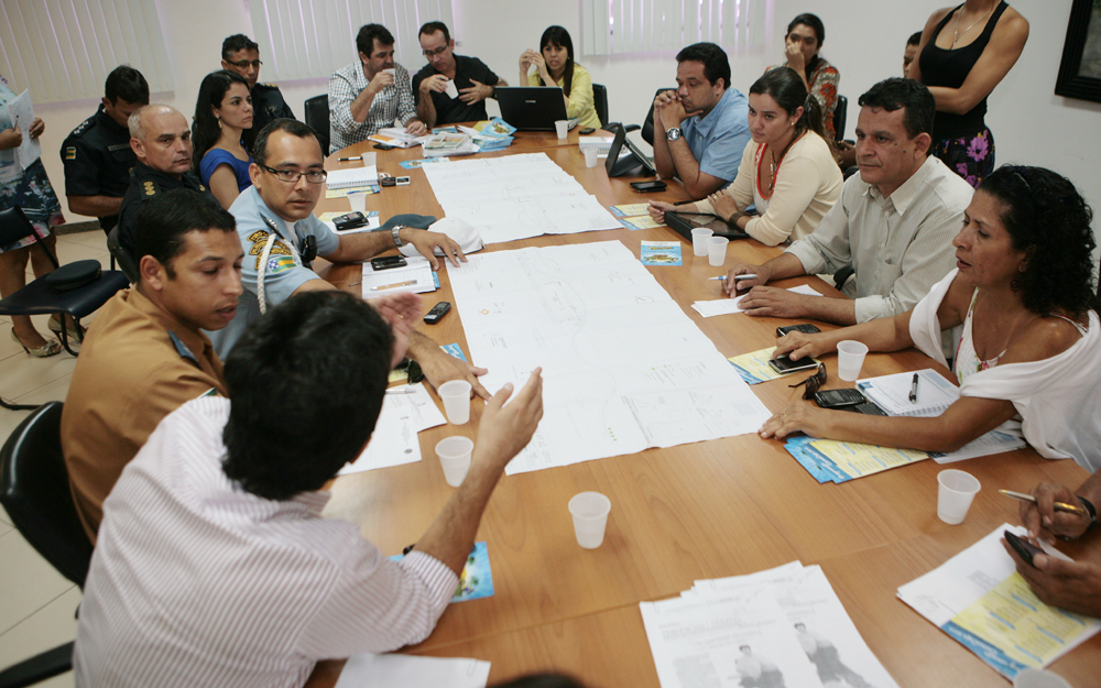 Reunião discute preparativos do Carna Caju 2013 - SMTT Aracaju