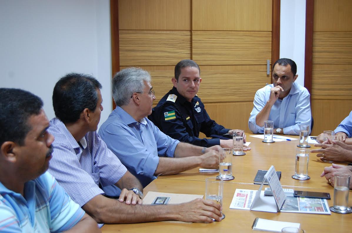Superintendente promove nova reunião para discutir medidas de segurança nos Terminais - SMTT Aracaju