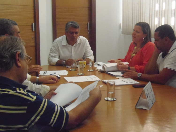 Conselho Administrativo da SMTT regulamenta nova lei de carga e descarga - SMTT Aracaju