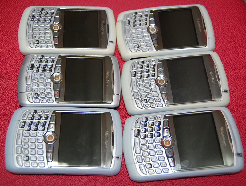 Blackbarrys usados pelo Agentes de Trânsito da SMTT (Fotos: Cleverton Ribeiro)