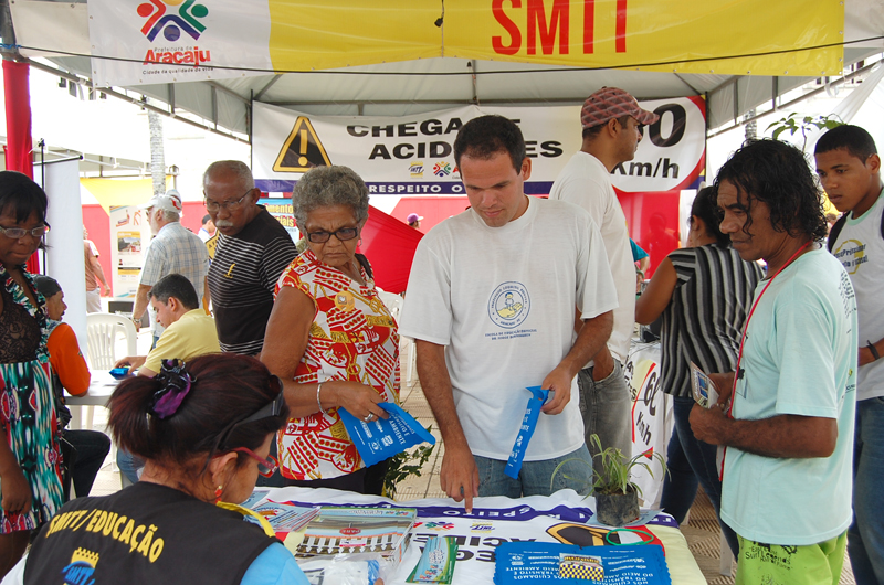 Stand da Smtt em Rua Viva no Dia Mundial sem Carro Foto: Richerlan Figueiredo