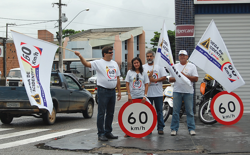 Samarone e equipe da SMTT