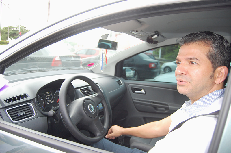 O bancário Rui Reis lembra da importância de respeitar as leis de trânsito