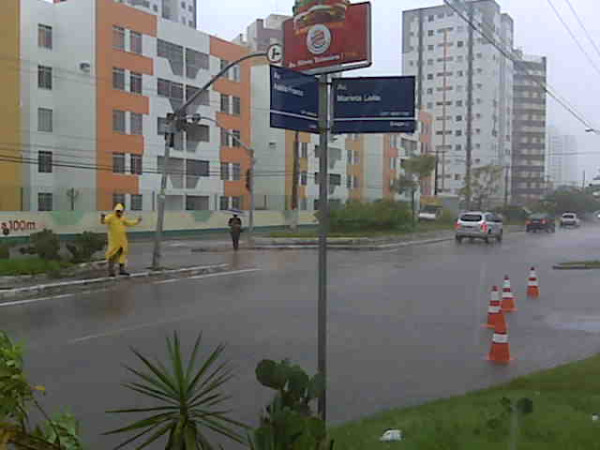 Hermes_Fontes_com_Marieta_Leite