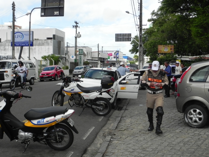 grande-TAXISTAS-SMTT17062011