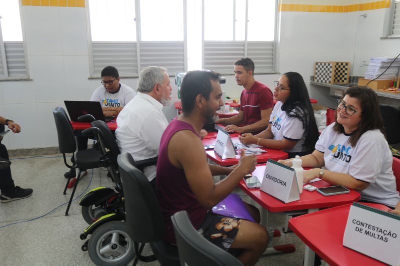 SMTT oferece atendimento à comunidade do José Conrado de Araújo na 3ª edição do Tamo Junto Aracaju no sábado, 18 - SMTT Aracaju