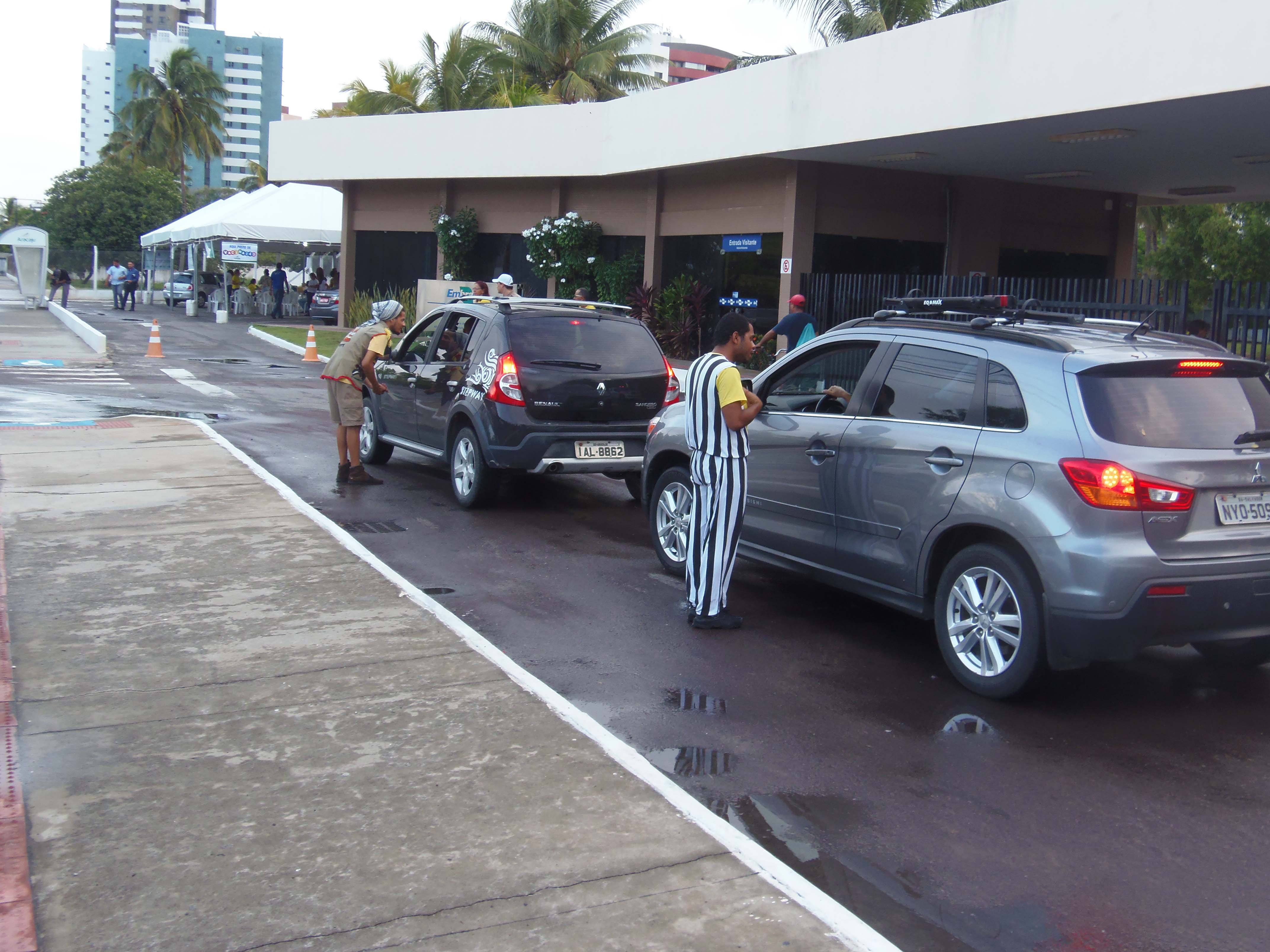SMTT participa de mais um dia da Blitz da Vacinação - SMTT Aracaju