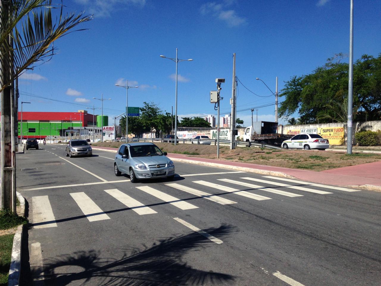 SMTT: radares da avenida Etelvino Alves de Lima começam a operar - SMTT Aracaju