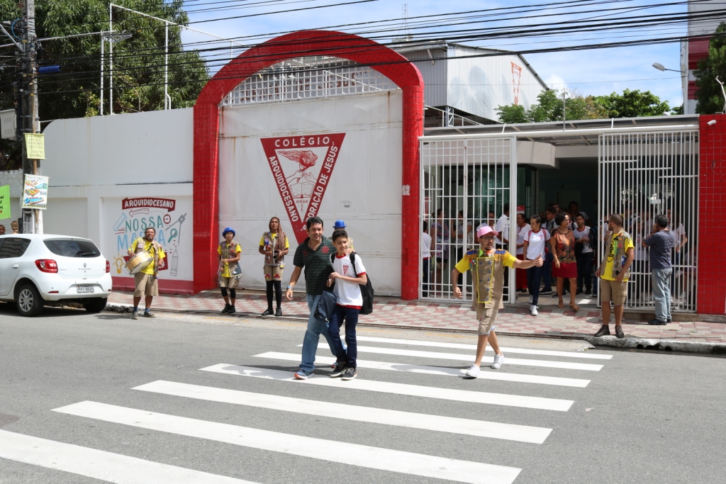 Volta às aulas: SMTT intensifica fiscalização e promove ações educativas - SMTT Aracaju